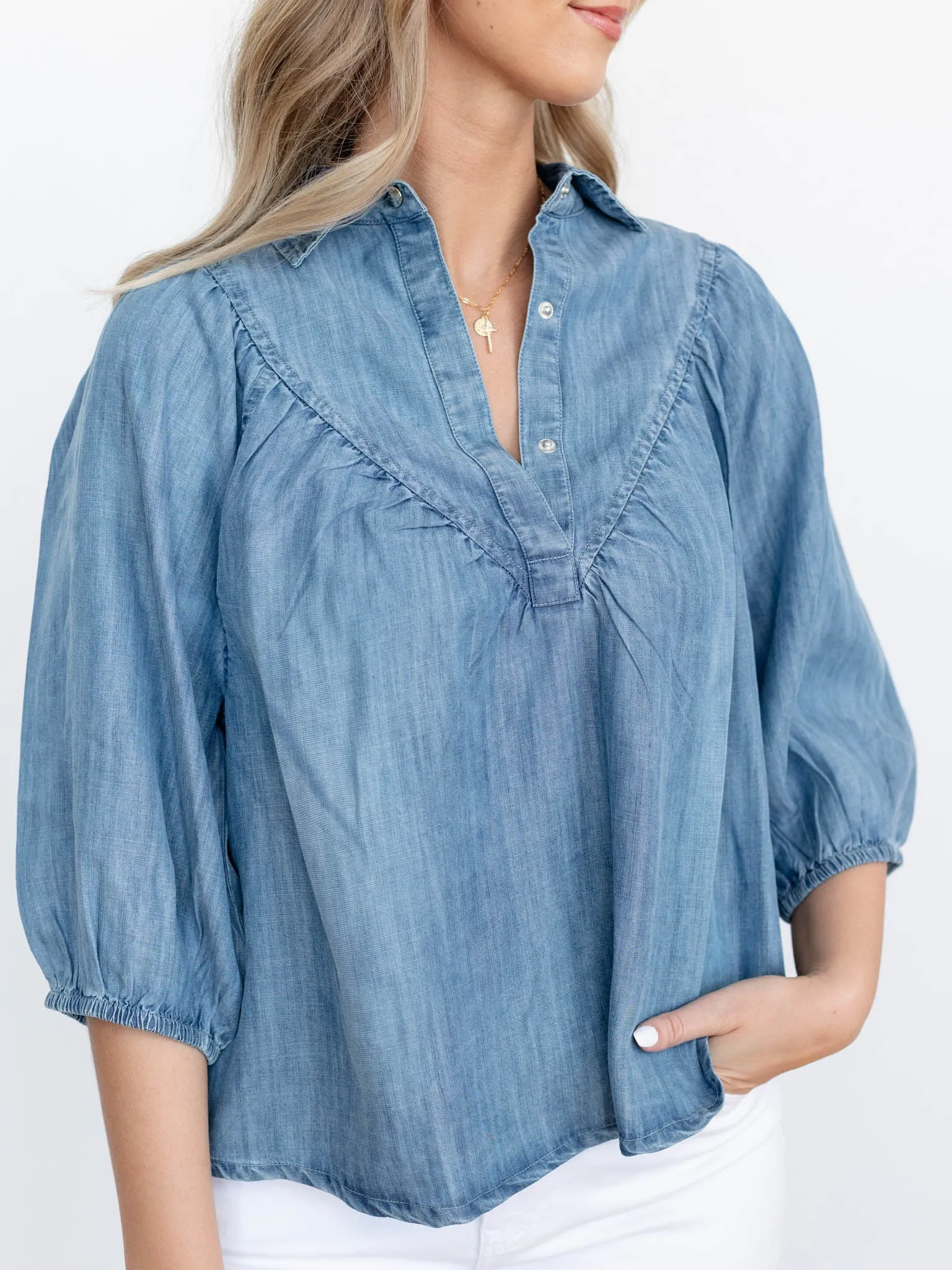 Elan Woven Bubble 3/4 Sleeve