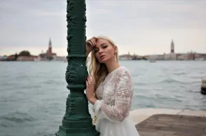 Wedding dress "Anna"