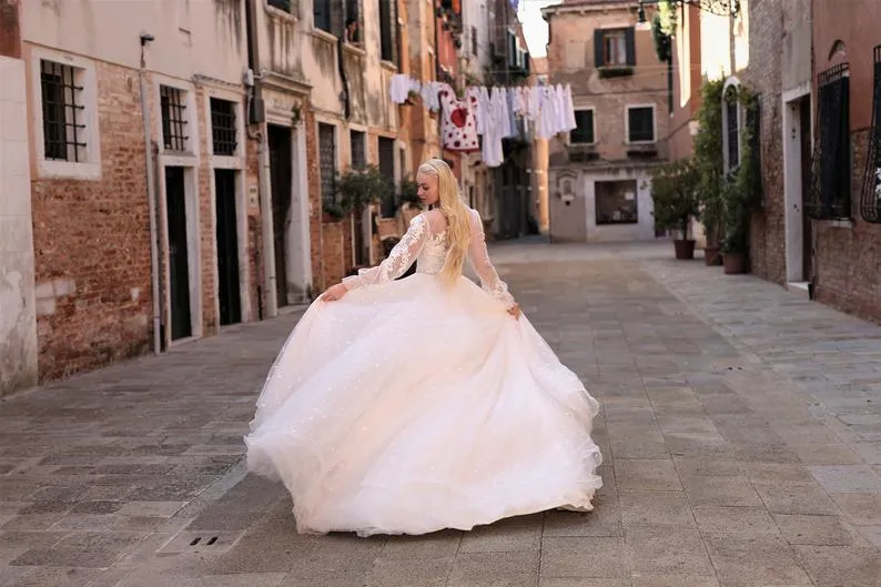 Wedding Dresses "Olga"